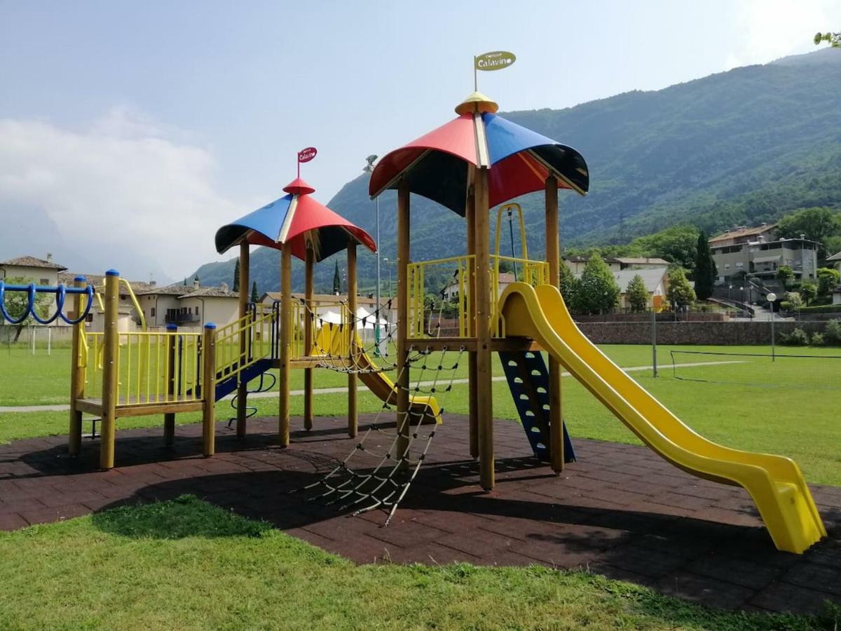 Apartamento Casa Al parco: mansarda, giardino, relax Calavino Exterior foto