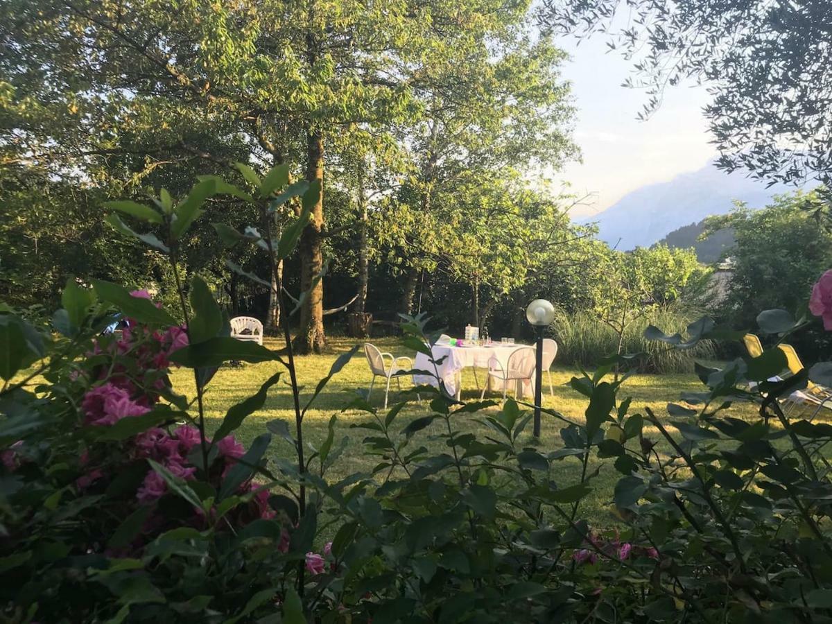 Apartamento Casa Al parco: mansarda, giardino, relax Calavino Exterior foto