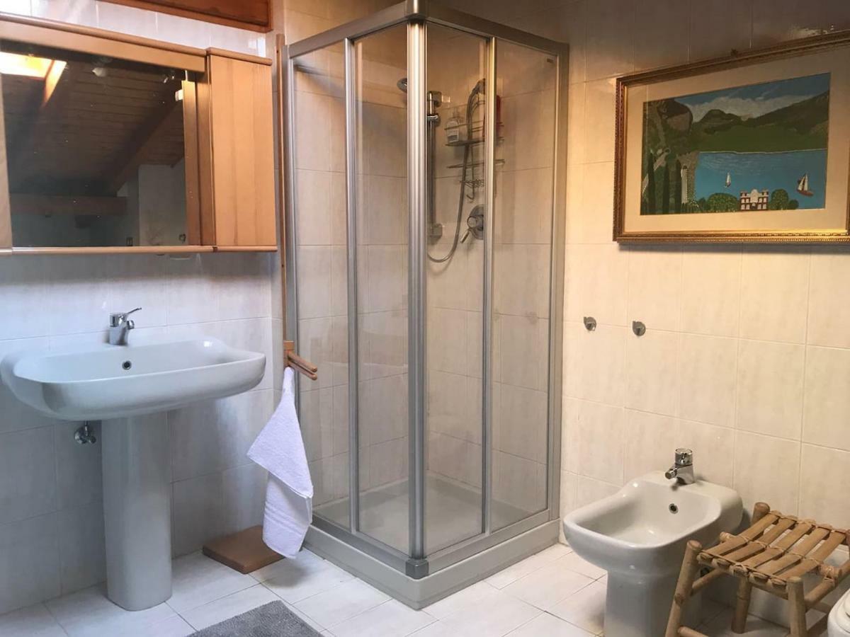 Apartamento Casa Al parco: mansarda, giardino, relax Calavino Exterior foto