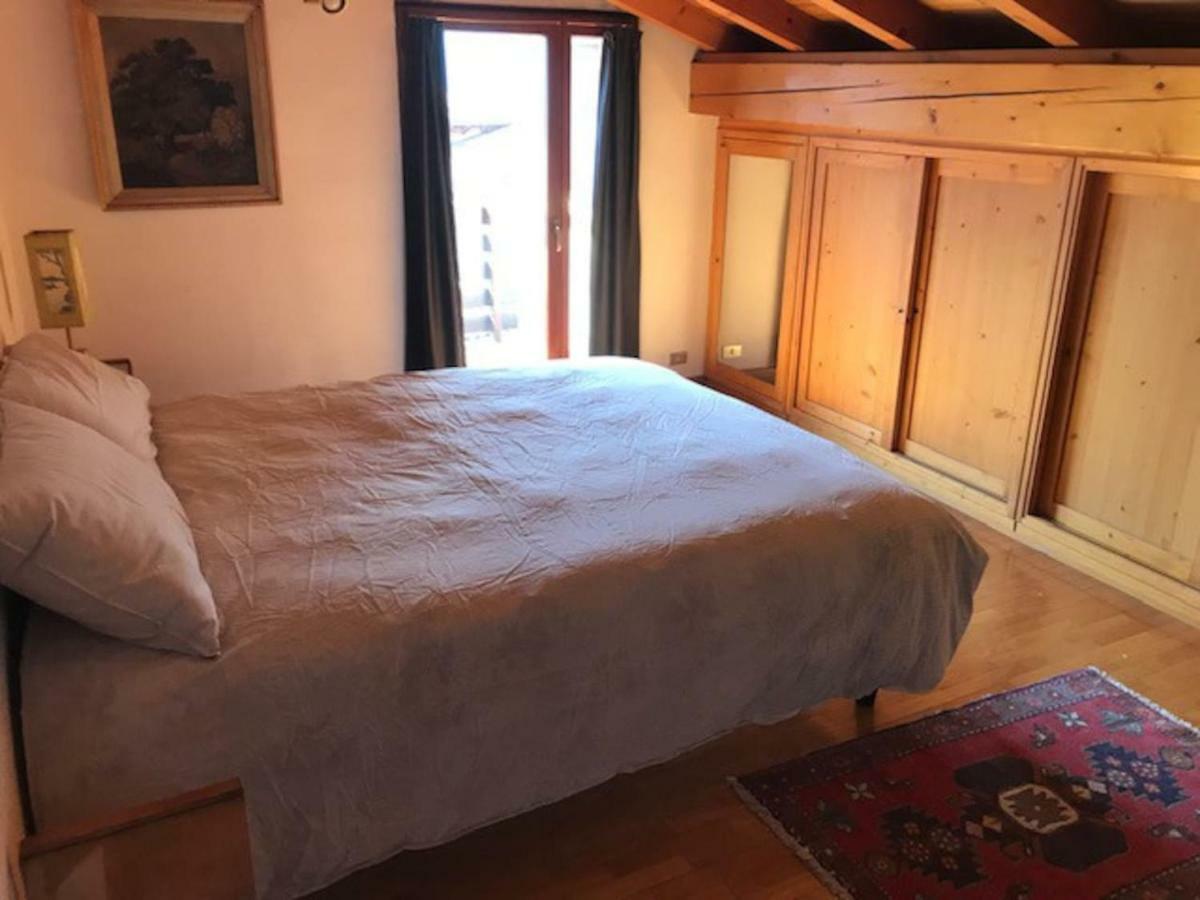 Apartamento Casa Al parco: mansarda, giardino, relax Calavino Exterior foto