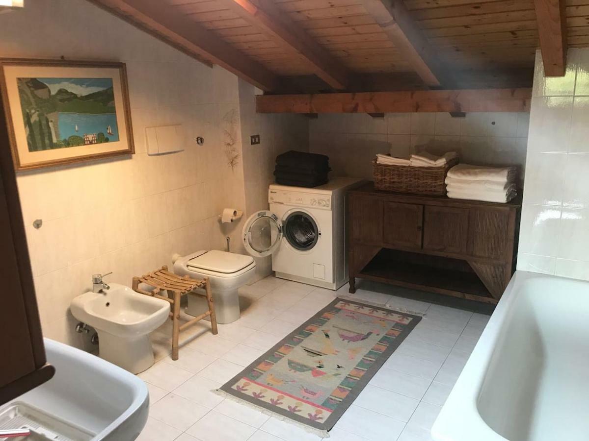 Apartamento Casa Al parco: mansarda, giardino, relax Calavino Exterior foto