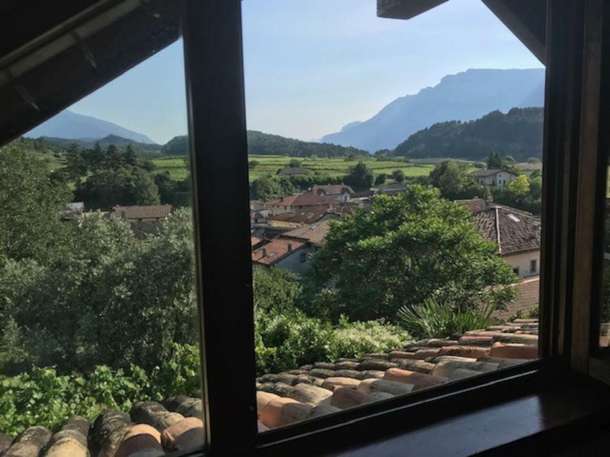 Apartamento Casa Al parco: mansarda, giardino, relax Calavino Exterior foto